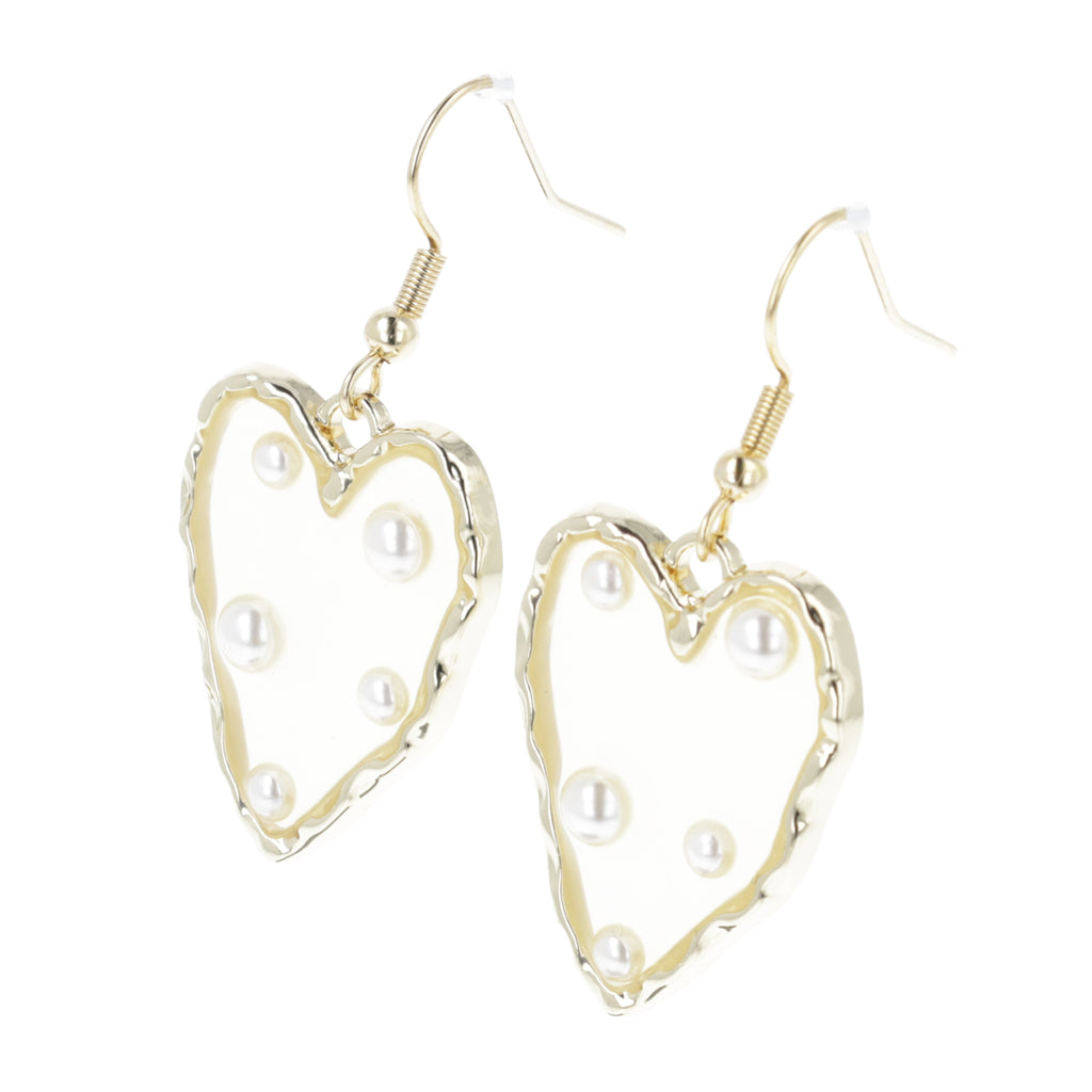  heart-shaped earrings featuring a stunning gold outline and a transparent middle filled with shimmering pearls